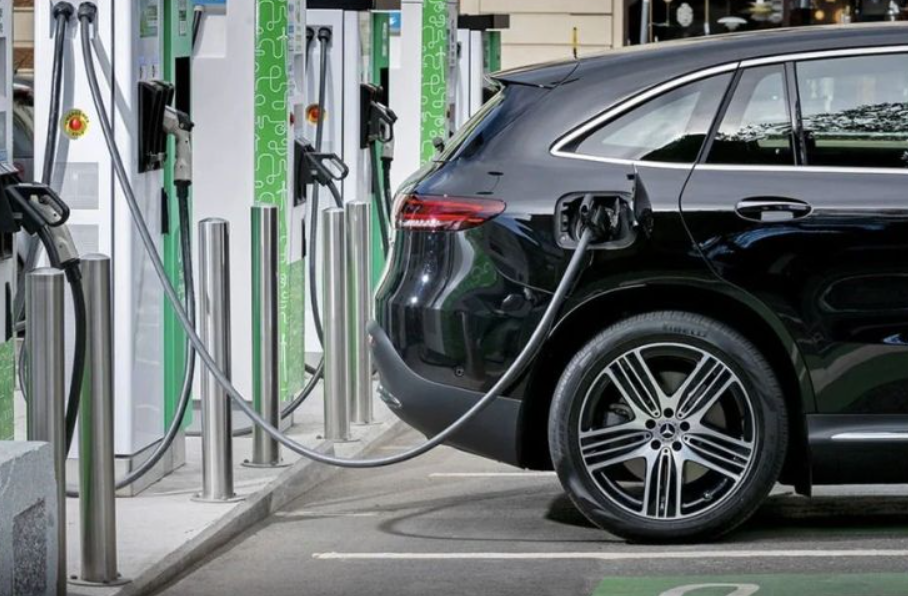 Ultra Fast EV Charging: The Future of Electric Mobility